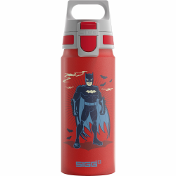 SIGG - Alu Trinkflasche Kinder - WMB ONE - Klimaneutral Zertifiziert - Für Kohlensäurehaltige Getränke Geeignet - Auslaufsicher - Federleicht - BPA-frei - 0,6 14 Batman Standing 0.6 L Single Angebot bei HelloDeals