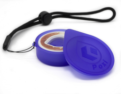 KUMETIC Poxi Aufbewahrungsbox passend für Air Up Duft-Pod/Aroma-Pod - Zur Luftdichten Aufbewahrung - Schutzhülle Aroma-Box - mit Schlaufe - Made in Germany blau Angebot bei HelloDeals