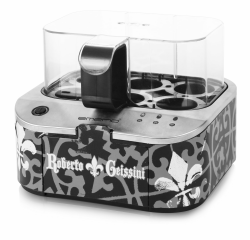 ROBERTO GEISSINI | einzigartiger Eierkocher mit der Stimme von CARMEN GEISS | Limited Edition by EMERIO | kocht alle drei Garstufen [weich|mittel|hart] in nur einem Kochvorgang | ein Muss für Fans Angebot bei HelloDeals