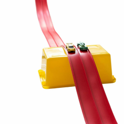 Geschwindigkeitsstrecke Rennstrecke Rennbahn (4m) Autobahn - TURBORACE Angebot bei HelloDeals