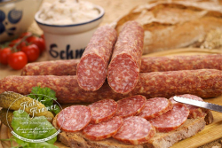 Die Weltmeister Wurst! Ahle Wurst nordhessische Spezialität – Stracke edel Salami luftgetrocknet - Mettwurst 400 gr Angebot bei HelloDeals