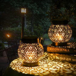 🌞 Solarlaterne für Außen 2 Stück | IP65 Wasserdicht | Metall Solarlampen für Außen | Garten Deko | Görvitor LED Warmweiß Solar Laterne | Draußen Balkon Weihnachten Schwarz Angebot bei HelloDeals