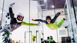 mydays Geschenkgutschein: Bodyflying (2 Min.) in Berlin ✈️🎁 Angebot bei HelloDeals