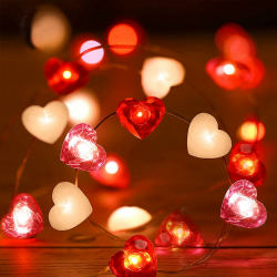 Herzförmige Lichterkette, Valentinstagsdekoration ❤️🌟 Angebot bei HelloDeals