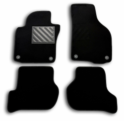 Fußmatten für Golf 5 / Golf 6 / Scirocco III / Octavia II - Maßgeschneidert und rutschfest ⭐ Angebot bei HelloDeals