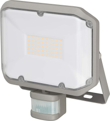 Brennenstuhl LED Strahler AL 3000 P / LED Fluter für außen mit Bewegungsmelder (LED-Außenstrahler zur Wandmontage, 30W warmweißes Licht, IP44) [Energieklasse A+]