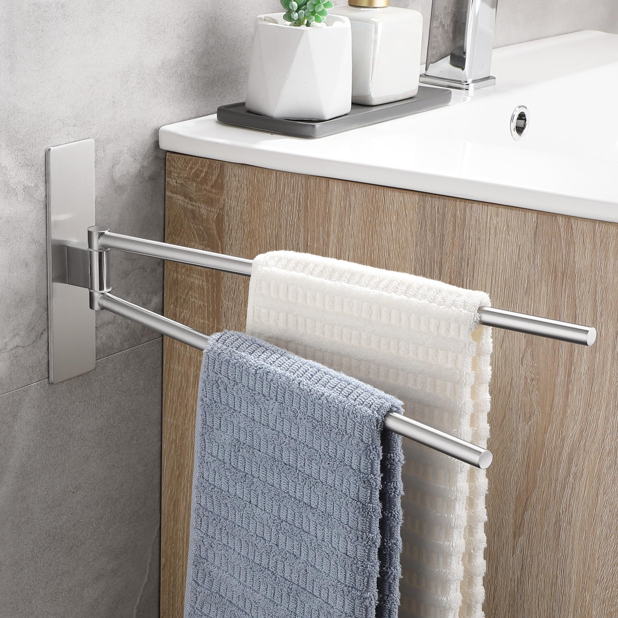 🛁 OETAMS Handtuchhalter Ohne Bohren 180° Schwenkbar Selbstklebend 304 Edelstahl 🛁 Angebot bei HelloDeals