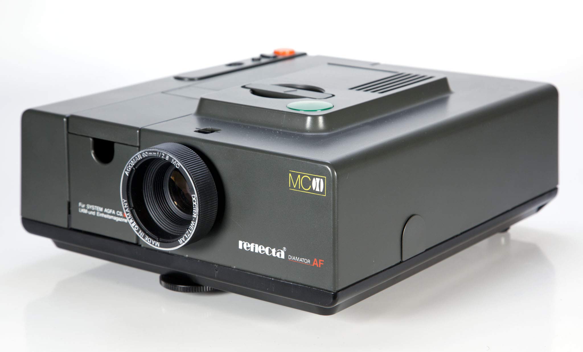 reflecta Diamator AF Diaprojektor in schwarz Angebot bei HelloDeals