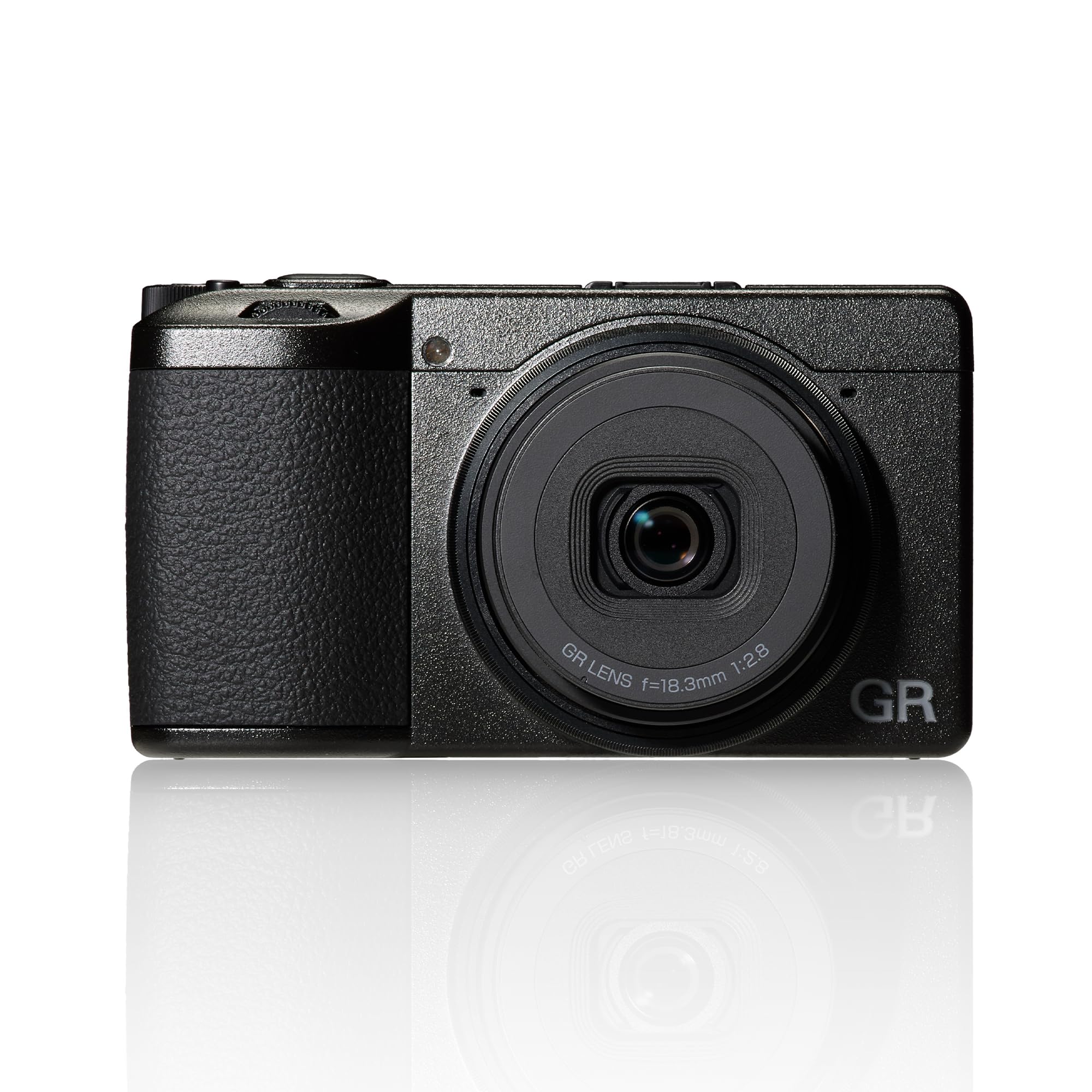 Ricoh GR IV Premium-Kompaktkamera [Brennweite 28 mm] [25,7 MP APS-C-CMOS-Sensor] [~ 0,6 s Schnellstart] [Schneller Autofokus] [ISO 204800] [Die ultimative Schnappschusskamera] Standard Camera Angebot bei HelloDeals
