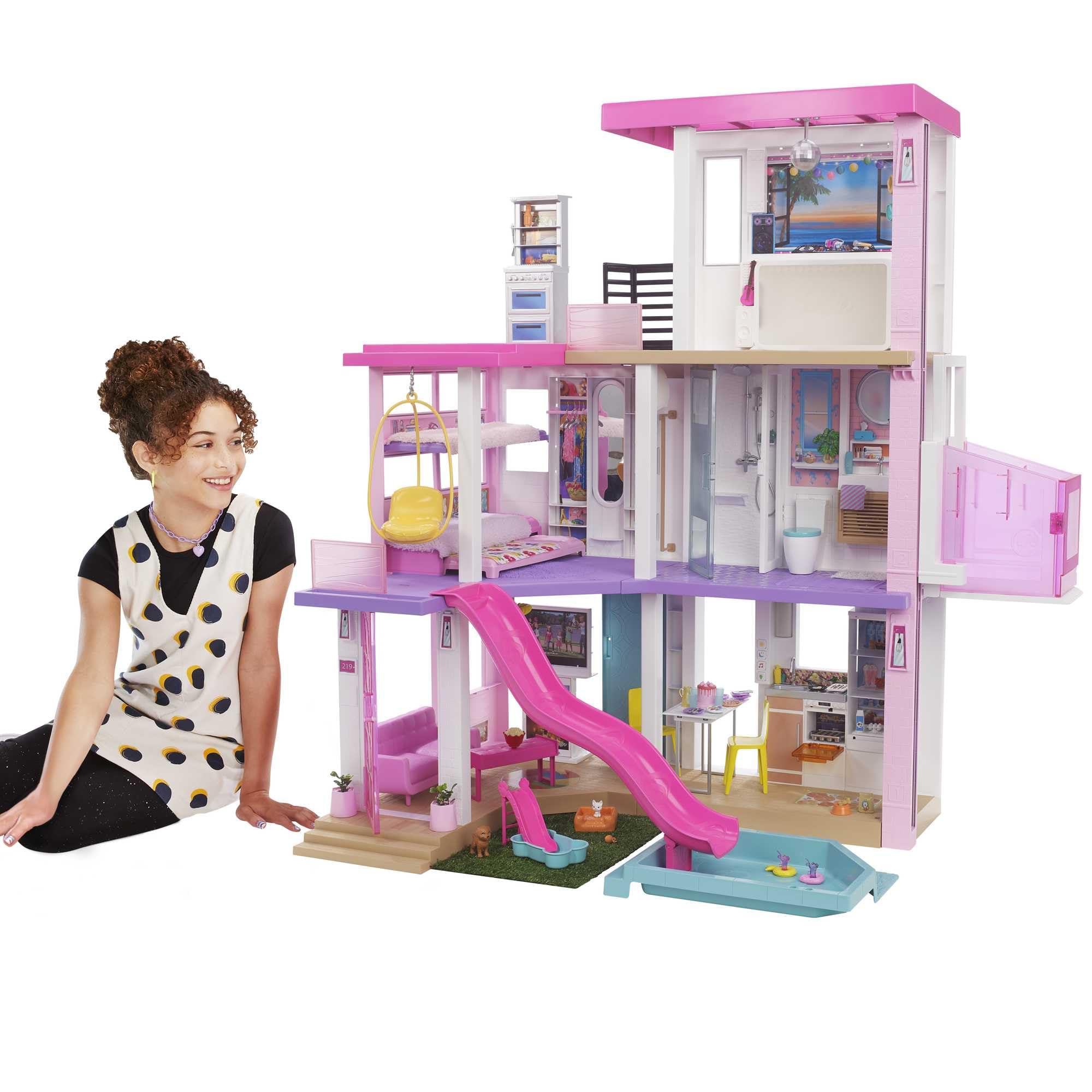 Barbie Dream House (114 cm), 3-stöckiges Puppenhaus Pool, Rutsche, Rollstuhllift, 75 Zubehörteile, Puppen, als Geschenk für Kinder ab 3 Jahren geeignet, GRG93 2021 Version Angebot bei HelloDeals