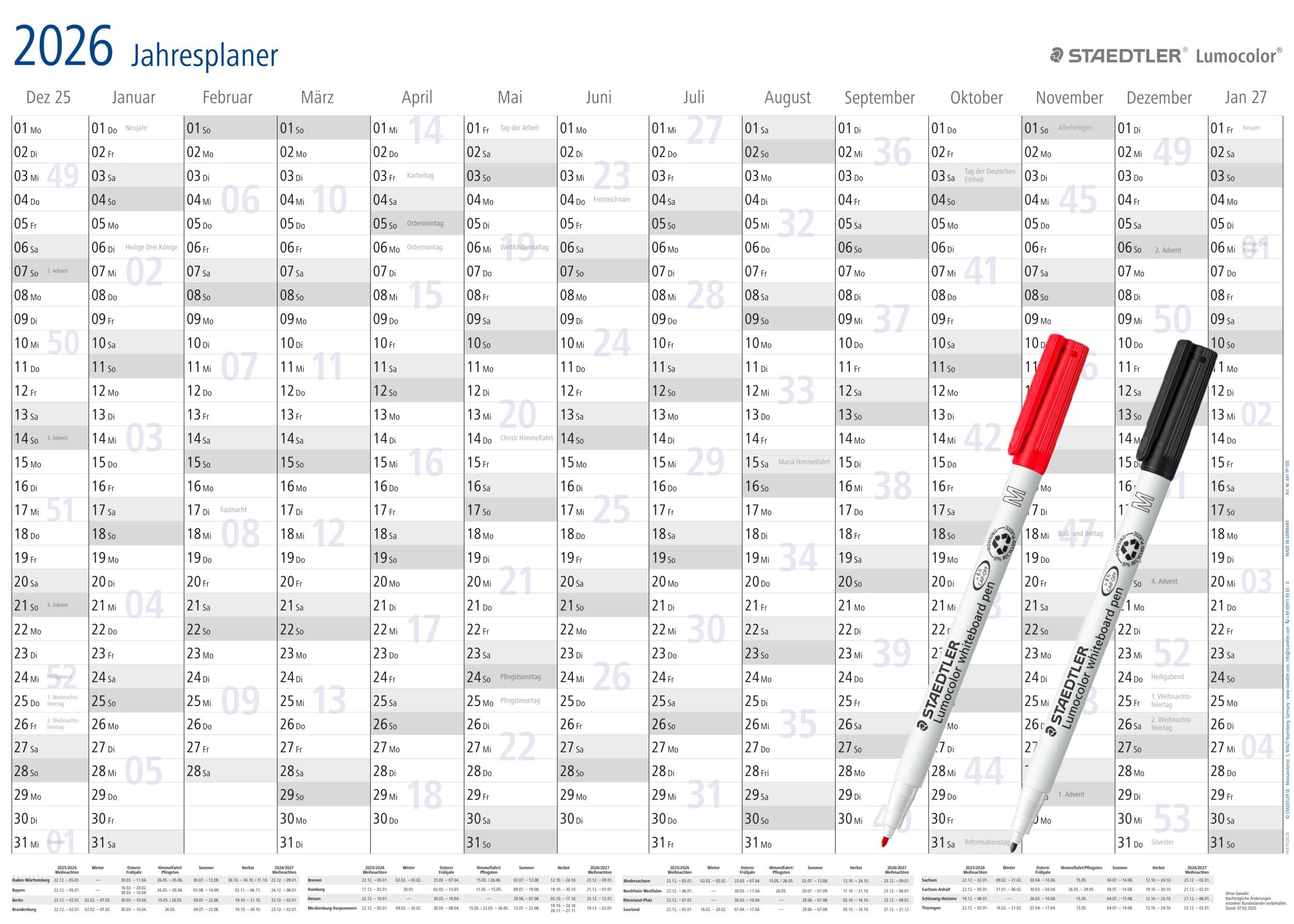 STAEDTLER Jahresplaner Lumocolor Set 2026, Wandkalender trocken abwischbar, Größe DIN A1, incl. Stifte und Stift-Klemmen, Sonderedition, 641 JPAMZW 8B x 60H cm Jahresplaner Angebot bei HelloDeals