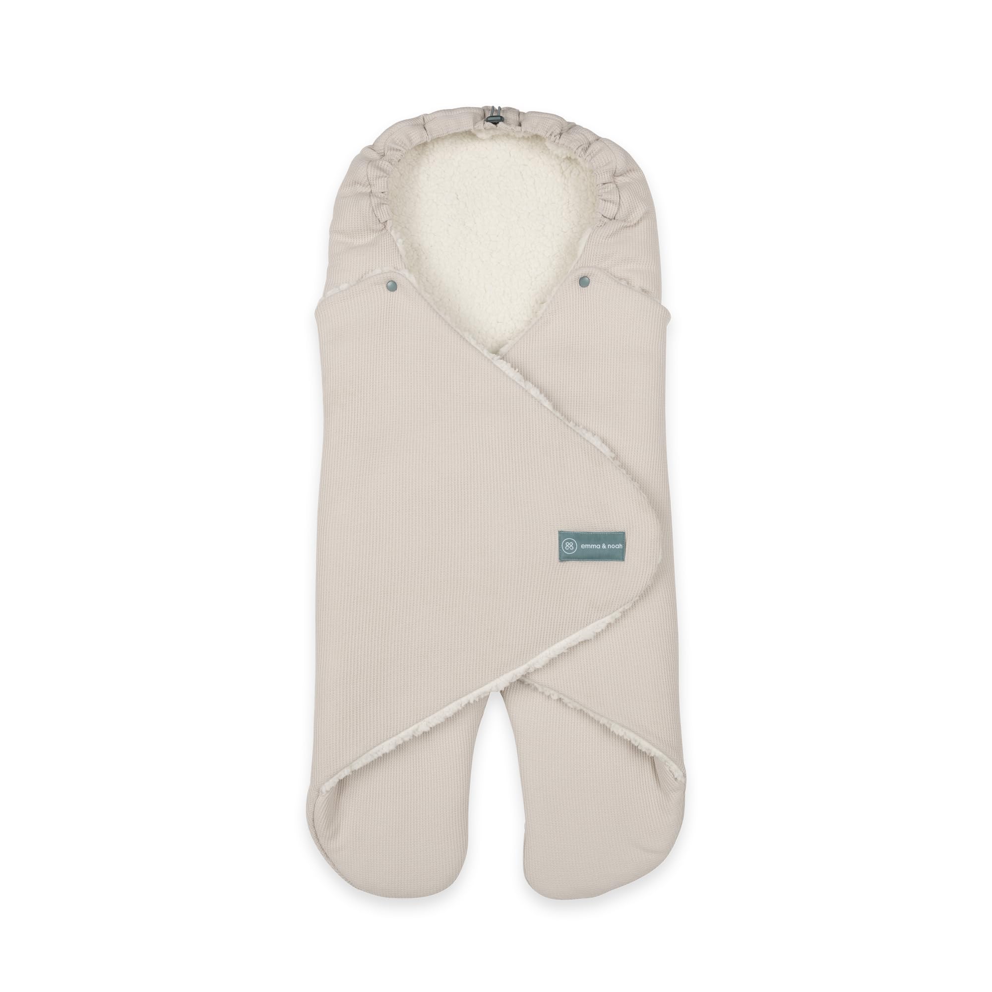 emma & noah Einschlagdecke mit Füßen, 0-8 Monate, Babydecke für Babyschale, Maxi Cosi®, Kindersitz für Herbst und Winter, Gefüttert, Maximale Bewegungsfreiheit (Essential Beige) Angebot bei HelloDeals