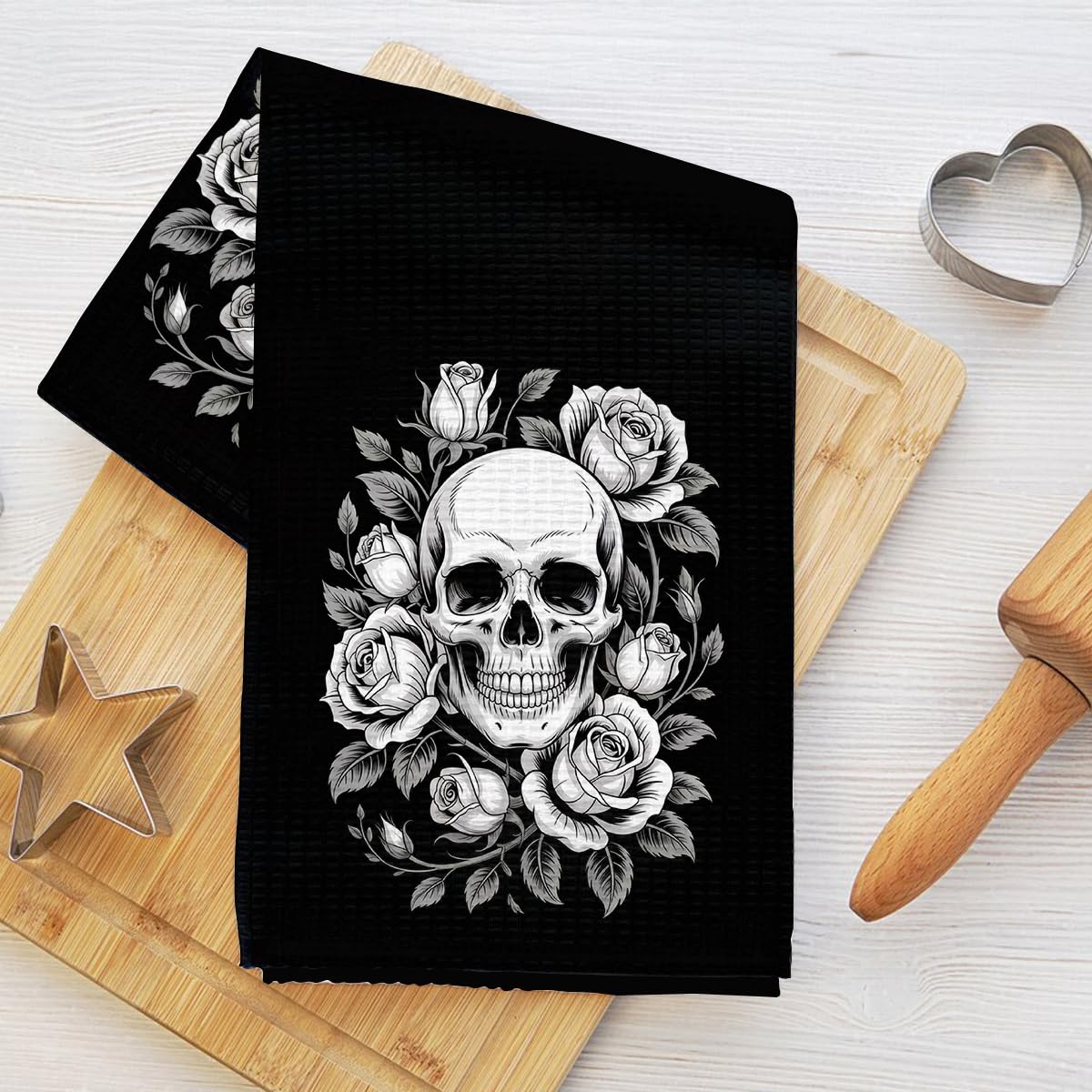Küchentücher mit Totenkopf-Motiv, 61 x 35 cm, Blumendruck, schwarz-weißes Design, Waffelhandtücher für Küche, Zuhause, Bauernhaus, saugfähiges Mikrofaser-Geschirrtuch, Einweihungsgeschenke für Frauen Lcs Multicolor 23113 Angebot bei HelloDeals