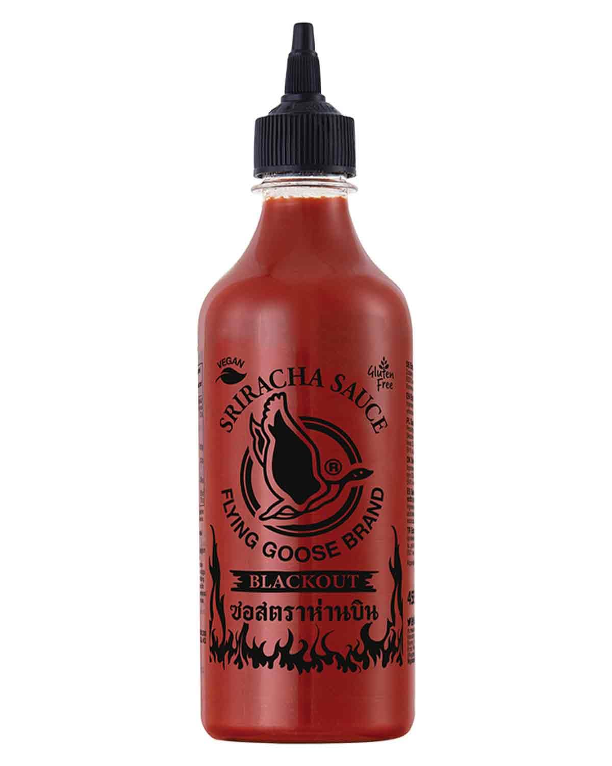 FLYING GOOSE Sriracha Chilisauce, mit extra Schärfe, extrem scharf, schwarze Kappe, extra scharfe Würzsauce aus Thailand, 1 x 455 ml 455ml Angebot bei HelloDeals