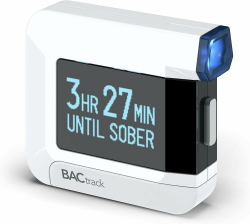 BACtrack C8 Alkoholtester | Professionelle Präzision | Kabellose Bluetooth-Konnektivität für Smartphone optional für Apple iPhone, Google und Samsung Android-Geräte US-Edition Angebot bei HelloDeals