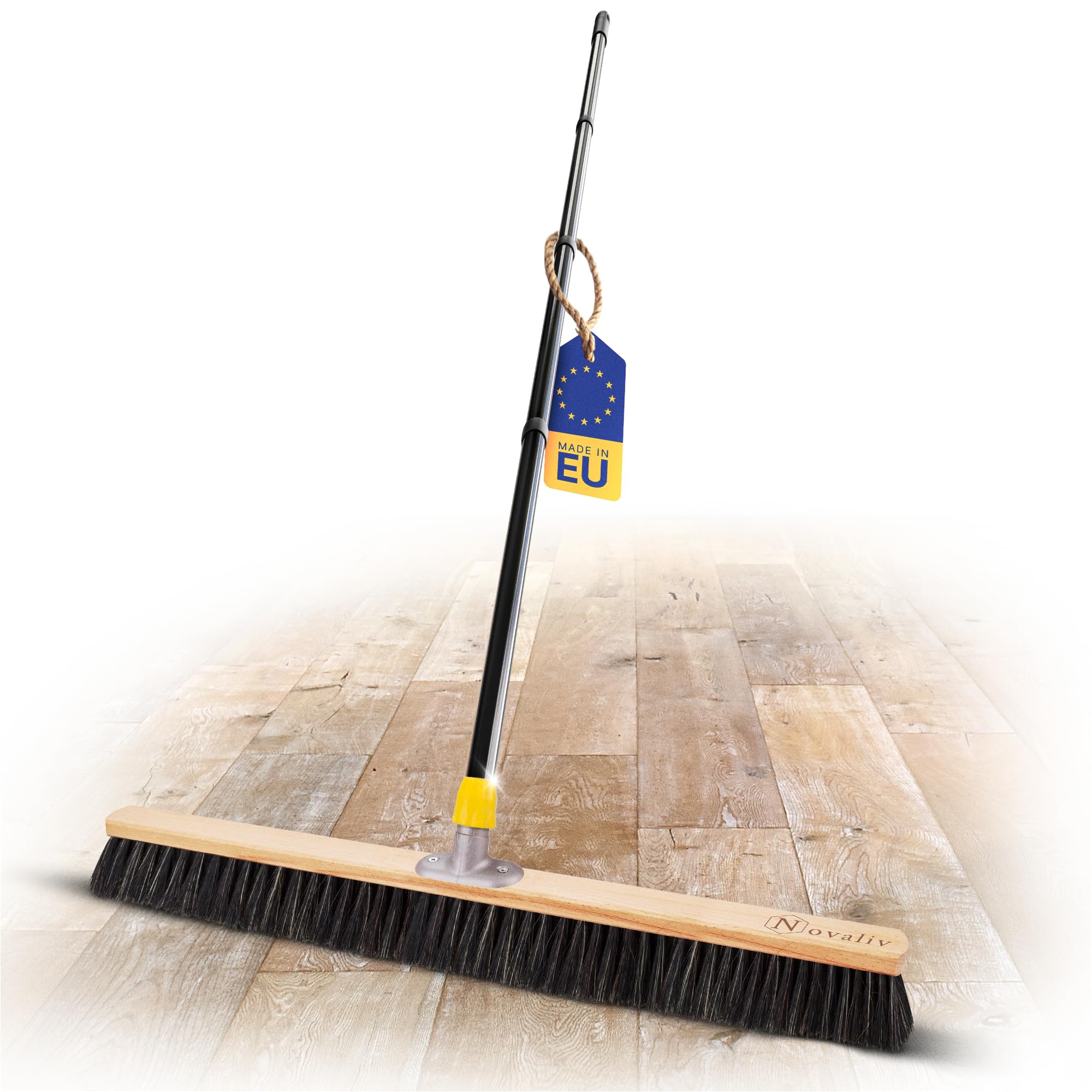 Novaliv Großer Besen Saalbesen 80 cm mit Stiel Borsten Haarmischung Besen fein mit stiel Ideal als Werkstattbesen Hallenbesen Industriebesen Hausbesen Kehrbesen Zimmerbesen Haarbesen Besen groß 1x Besen mit Stiel Schwarz Rosshaarmischungbesen mit Stiel Angebot bei HelloDeals