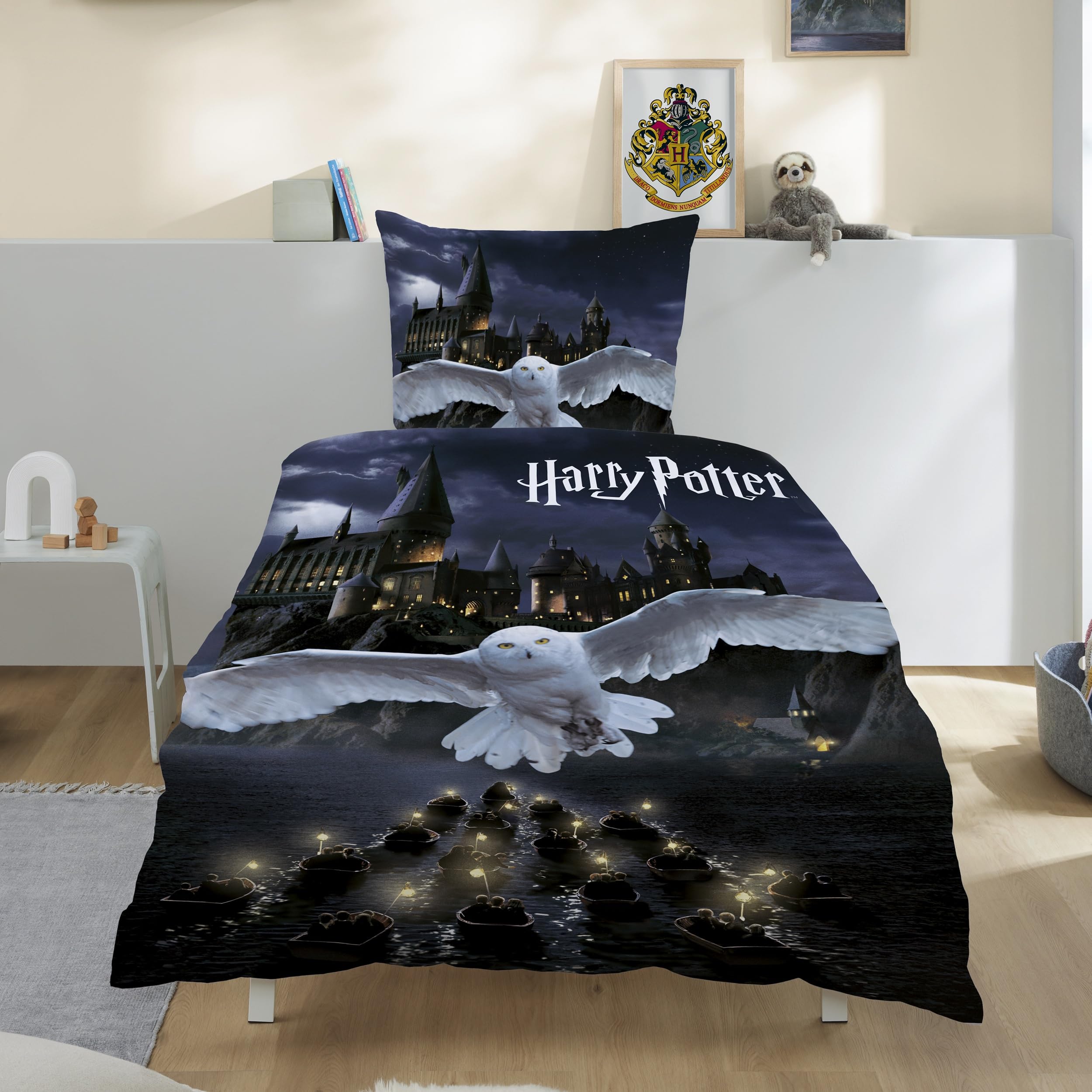 Harry Potter Bettwäsche Deckenbezug 135x200 & Kissenbezug 80x80 cm · Kinderbettwäsche Oeko-Tex Zertifiziert aus 100% Baumwolle mit Reißverschluss · Bettwäsche mit Wende-Motiv Eule Hedwig & Hogwarts Linon Angebot bei HelloDeals