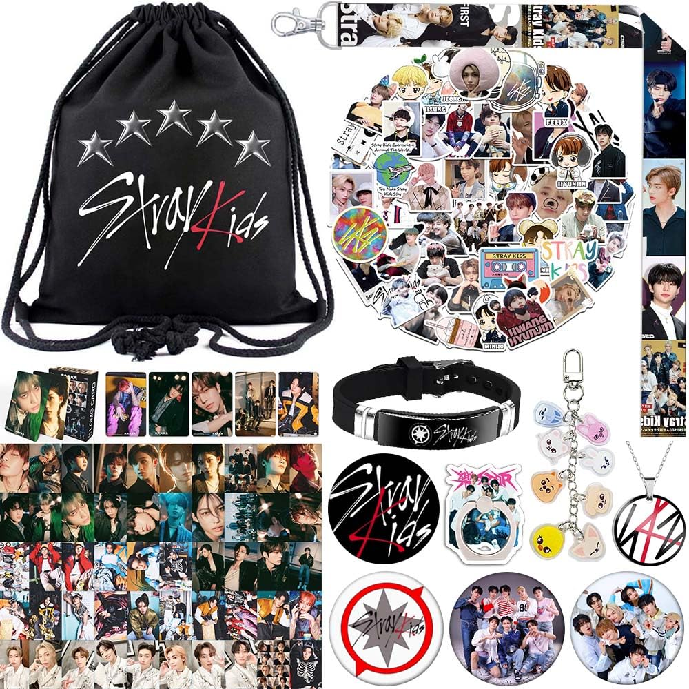 Stray Fanartikel Geschenk Set für STAY, Stray Merch mit 1 SKZ Turnbeutel, 1 Schlüsselanhänger, 1 Handy Ring, 1 Schlüsselband, 1 Armband, 1 Halskette, 4 ins, 50 Aufkleber, 55 Photocard Angebot bei HelloDeals