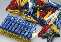 50 Stück Helo Wäscheklammern aus Luran Die extra Starke Angebot bei HelloDeals