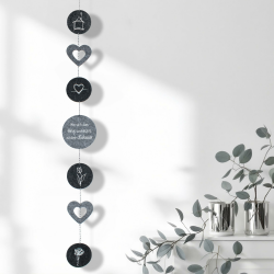 Spetebo Filzgirlande mit Spruch 1 Stück Motiv 2-Fach Sortiert - 145 cm - Deko Girlande aus Filz zum hängen - Raum Fenster Dekoration Windspiel Angebot bei HelloDeals