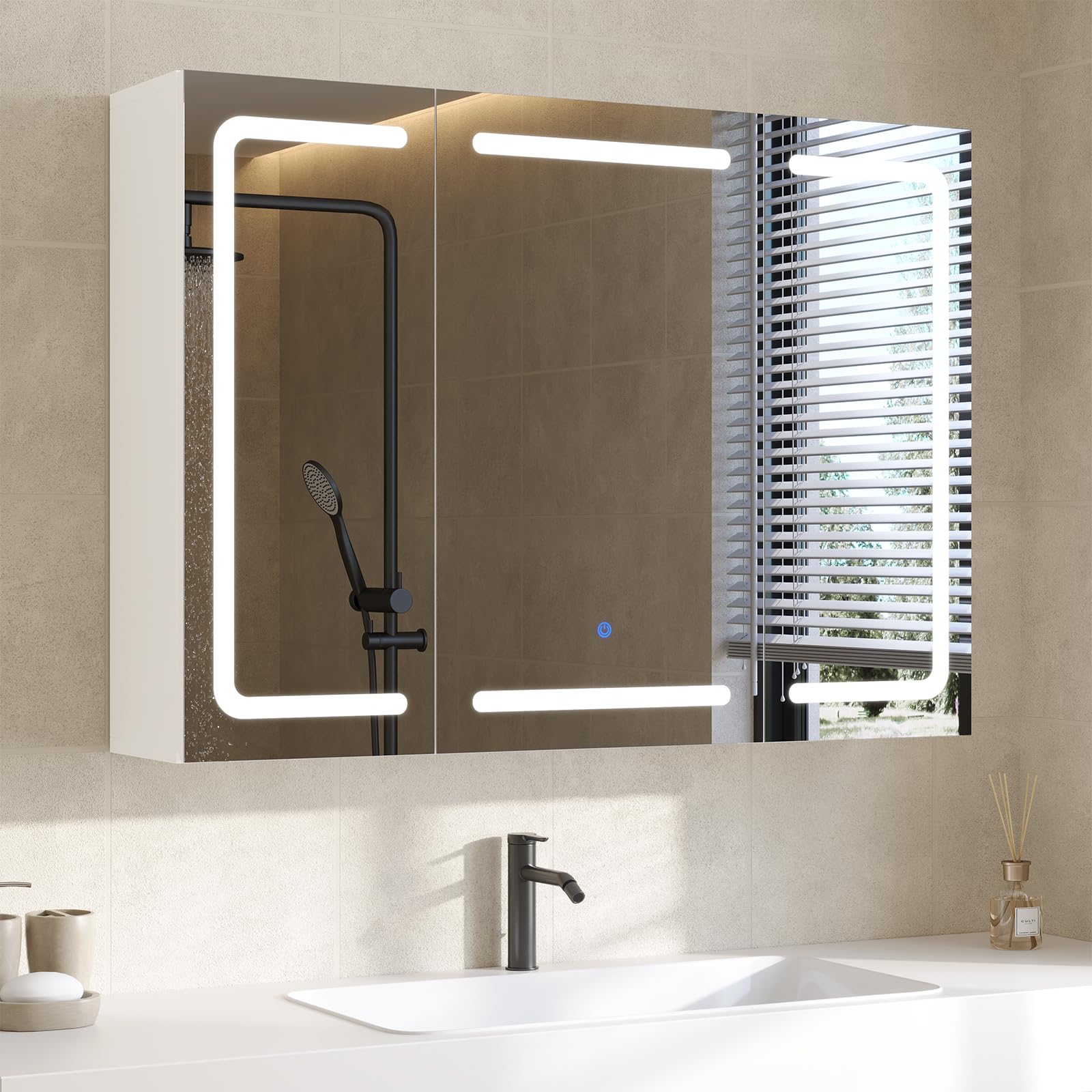 DICTAC Spiegelschrank Bad mit Beleuchtung und Steckdose Badezimmerschrank mit Spiegel und Verstellbarem Regal,Badschrank mit 3 Türen,Wandschrank,Hängeschrank,3 Farbtemperatur Dimmbare,80x60x16cm,Weiß Weiß 80 x 60 x 16 cm Angebot bei HelloDeals