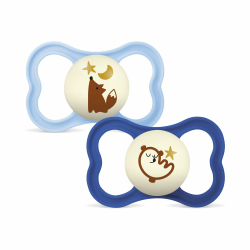 MAM Supreme Night Schnuller | 6-16 Monate | leuchtende Baby Schnuller | 94% Akzeptanz | beugt Zahnfehlstellungen vor | besonders hautfreundlich | SkinSoft Silikon | Fuchs/Bär | 2 Stück 6-16 Months Fuchs/Bär Angebot bei HelloDeals