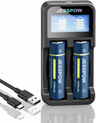 3,7 Volt Wiederaufladbare Akku 2 Stück, 3300mAh Batterie für LED-Stirnlampen, Taschenlampen [Button-Top, Nicht AA-Akku] Angebot bei HelloDeals