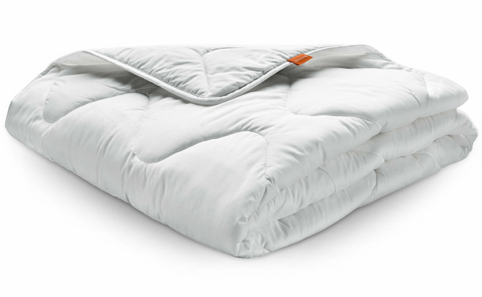 sleepling Bettdecke 135x200 cm, Ganzjahresdecke 135 x 200, Decke Made in EU, Oeko-Tex 100, Waschbar 60 Grad, Steppdecke 100% feine Mikrofaser, Basic 100 Ganzjahresdecke 135 x 200 cm Angebot bei HelloDeals