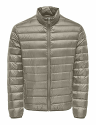 Only & Sons Herren Onsgavin Life Light Quilted Jacket OTW Onsgavin Life Light Quilted Jacket OTW (1er Pack) xx_l Laurel Oak Angebot bei HelloDeals