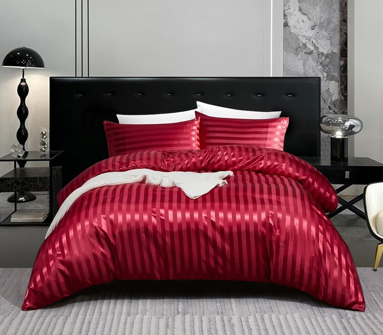 Gezu Satin Bettwäsche 155x220cm Weinrot Rot Glänzend Silky Satin Gestreift Sommer Bettwäsche Set Glänzend Luxus Uni Seide Reissverschluss Bettbezug Set mit Gestreift Muster und Kissenbezüge 80x80cm Dt-rot 155x220cm+80x80cm*2 Angebot bei HelloDeals