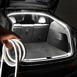 Kofferraum Lichtstreifen, 4m LED Kofferraum Streifen, Dynamic Flowing Car Trunk Light Strip, Kofferraumbeleuchtung Led, Automatischer Sensor Tail Box für Auto Kofferraum Dekoration(Mit Lauflichtefekt) Angebot bei HelloDeals