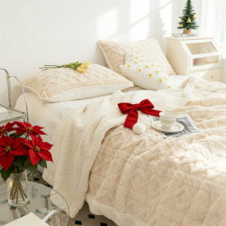 Kuscheldecke Fleecedecke Flanell Decke 150x200 Pompoms Einfarbig Wohndecken Couchdecke Flauschig Überwurf Mikrofaser XL Tagesdecke Beige Elfenbein 150x200cm Angebot bei HelloDeals