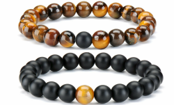2 Stück Tiger Eye & Black Matte Achat Abstand Armband für Männer Frauen paar Set Angebot bei HelloDeals