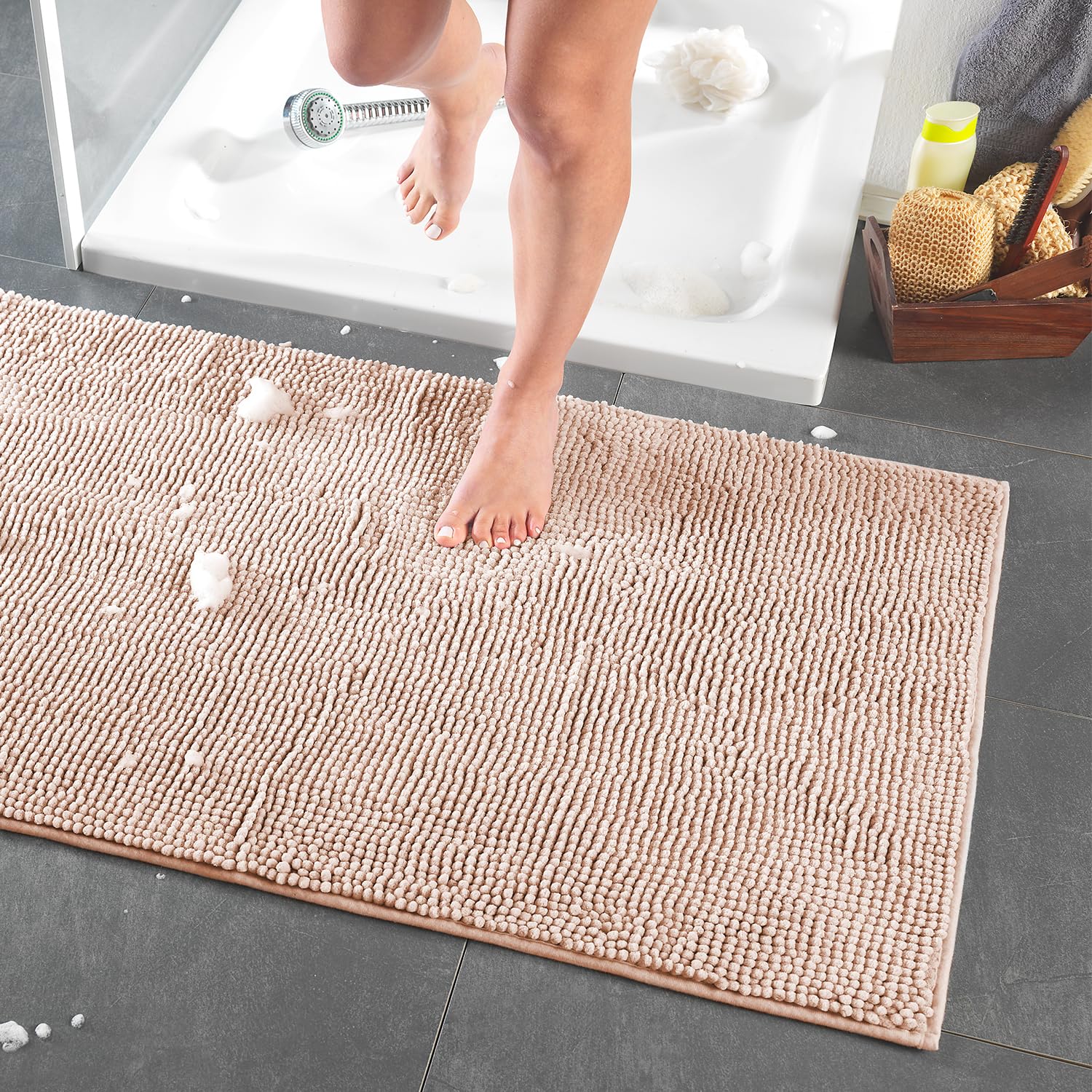 Dreamhome hochwertige große Badematte 65x110 rutschfest Badezimmerteppich Badvorleger schnell trocknender pflegeleichter Duschvorleger Farbe: Sand Angebot bei HelloDeals