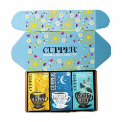 Cupper Bio Tee Set "Klassiker", Tee Geschenkset, Früchtetee, Kräutertee, drei verschiedene Sorten, 60 ungebleichte, plastikfreie Teebeutel, 3er Pack Angebot bei HelloDeals