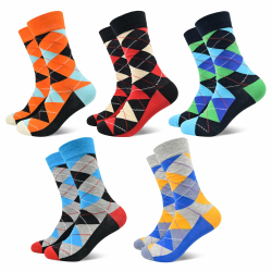 5 Paar Bunte Lustige Socken Herren 43-46 - Witzige Baumwollsocken für Männer Frauen - Funny Baumwolle Motiv Socks Kuschelsocken 42-46 Helles Karomuster Angebot bei HelloDeals